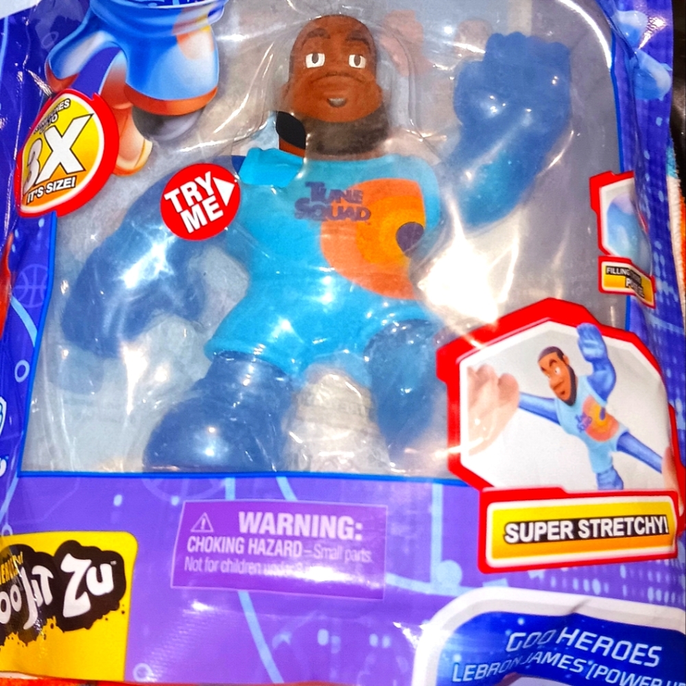 -NWT Space jam2 Bundle